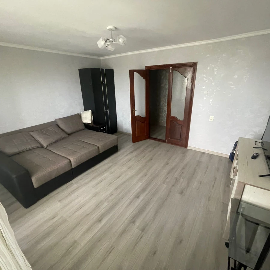 Chișinău, Telecentru, Str. Mitropolit Gurie Grosu nr.26 Chirie apartament cu 3 odai