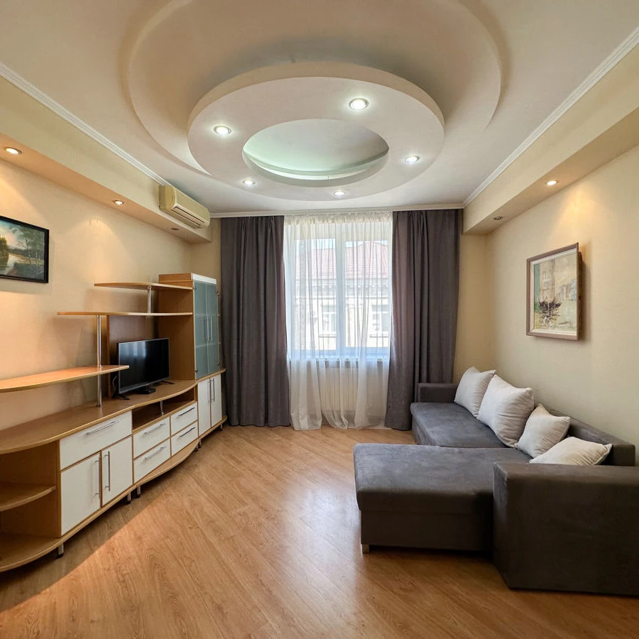 Chișinău, Centru, Str. Vasile Alecsandri nr.117 Chirie apartament cu 3 odai