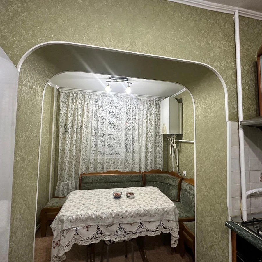 Chișinău, Sculeni, Str. Calea Ieșilor nr.11 Renting a three-room apartment