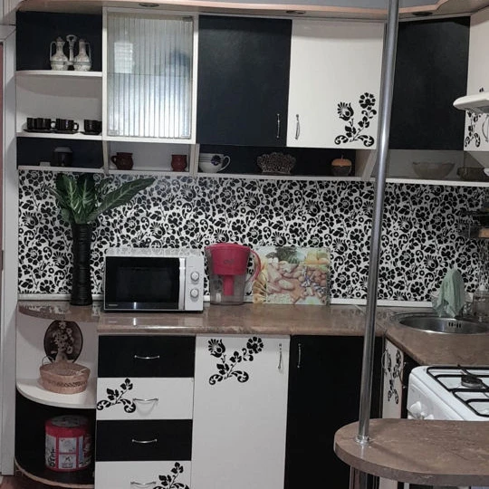 Chișinău, Botanica, Bd. Cuza Vodă nr.25/8 Renting a three-room apartment