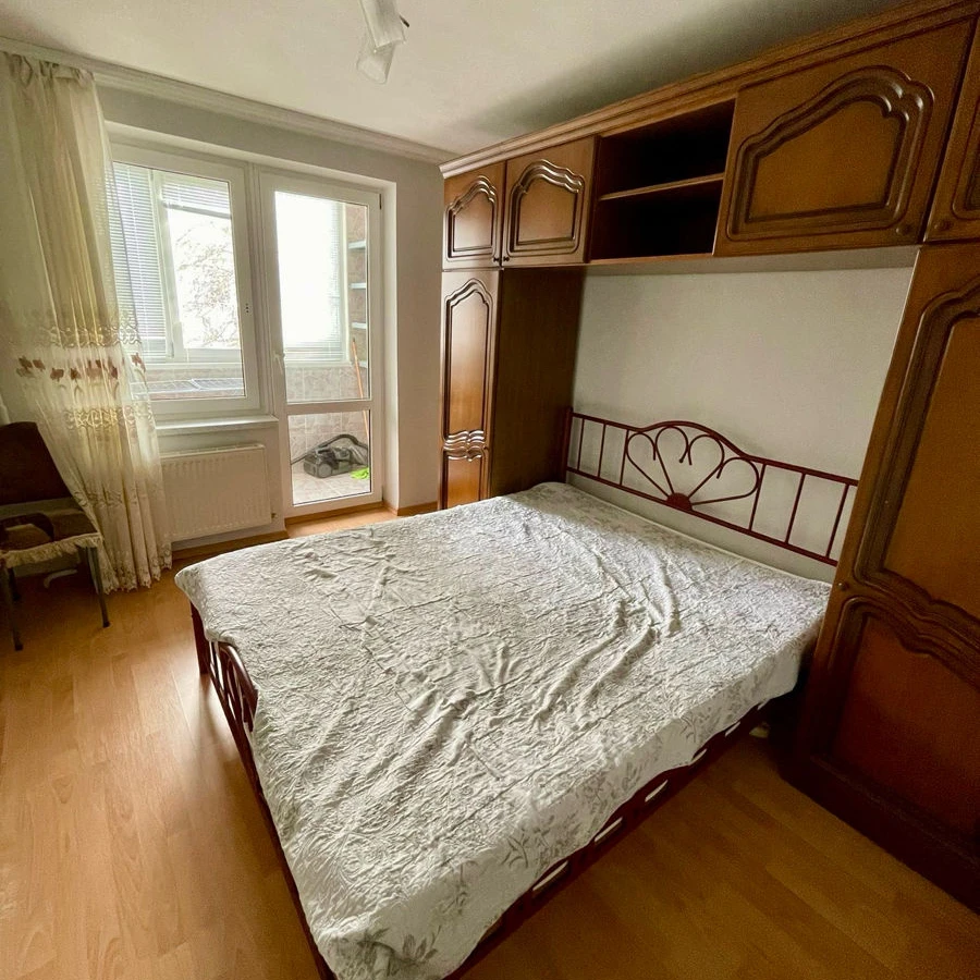 Chișinău, Botanica, ул. Индепенденцей nr.10/5 Chirie apartament cu 2 odai