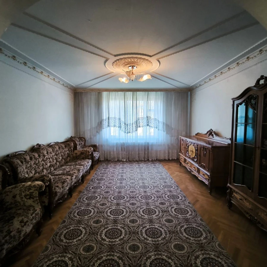 Chișinău, Ciocana, Str. Mihail Sadoveanu nr.28 Оренда трикімнатної квартири
