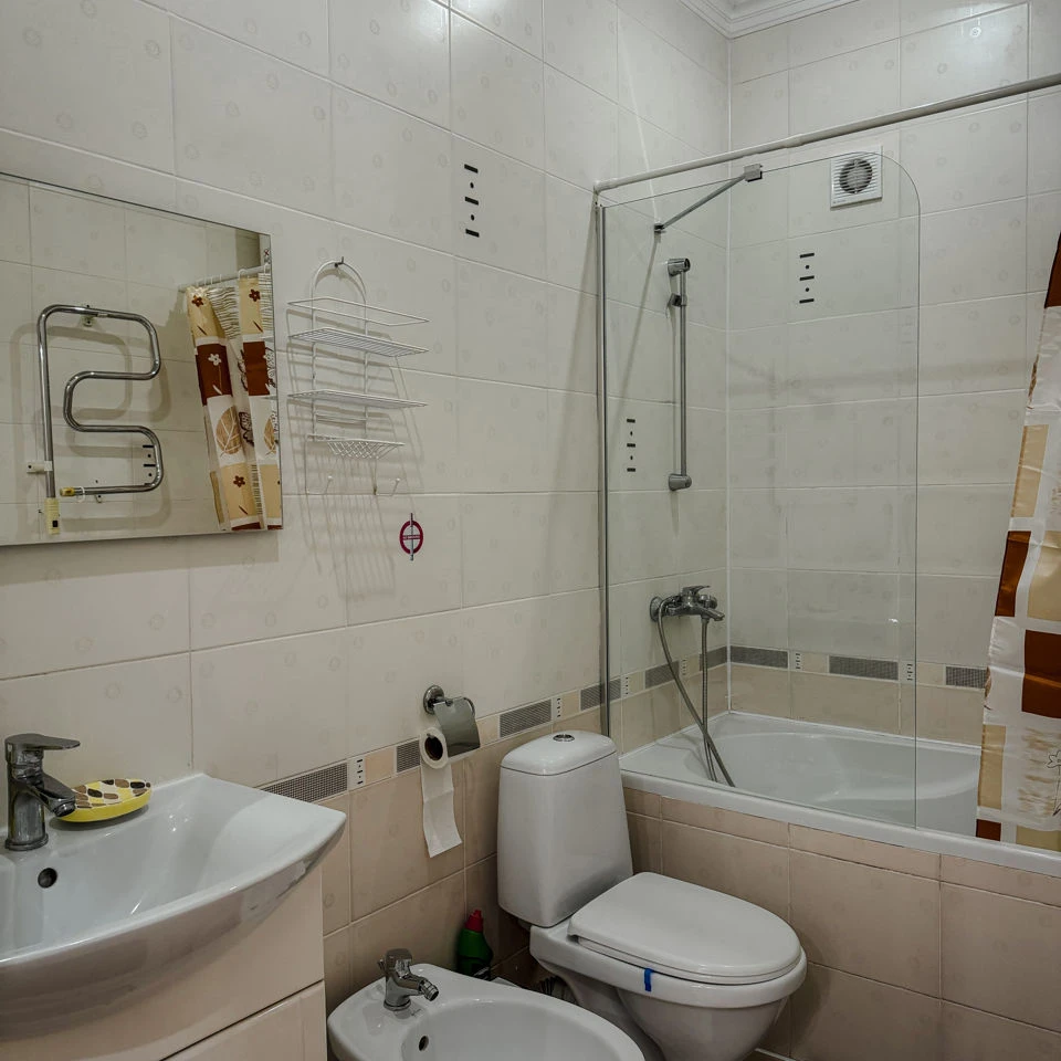 Chișinău, Centru, Bd. Ştefan cel Mare şi Sfânt nr.64 Оренда двокімнатної квартири