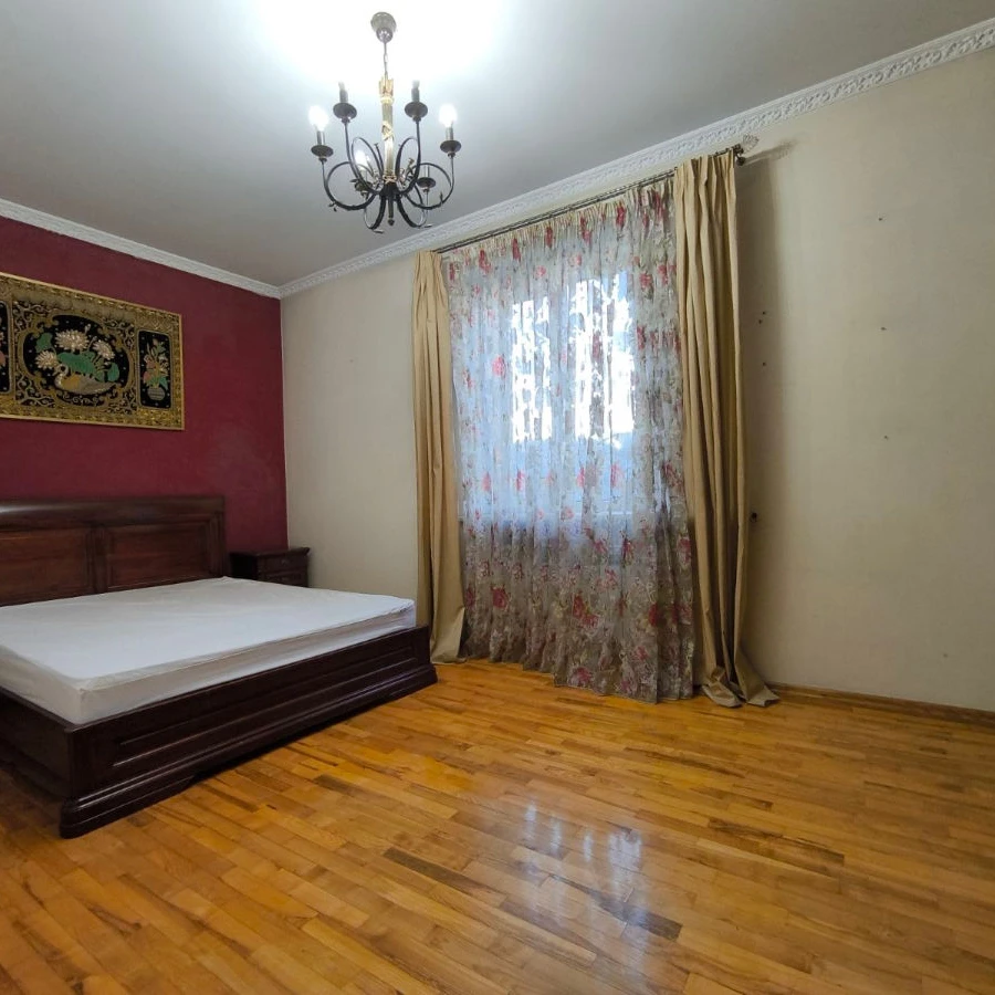 Chișinău, Centru, Bd. Grigore Vieru nr.19 Chirie apartament cu 2 odai