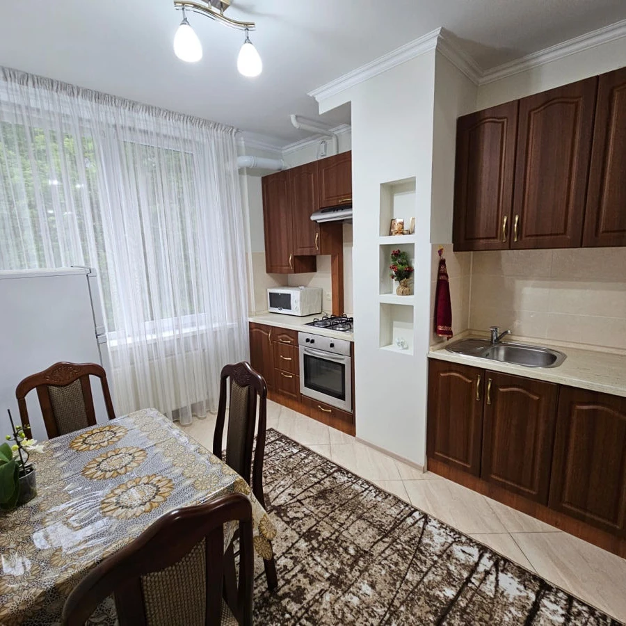 Chișinău, Botanica, Str. Independenței nr.28/3 Аренда  двухкомнатной  квартиры